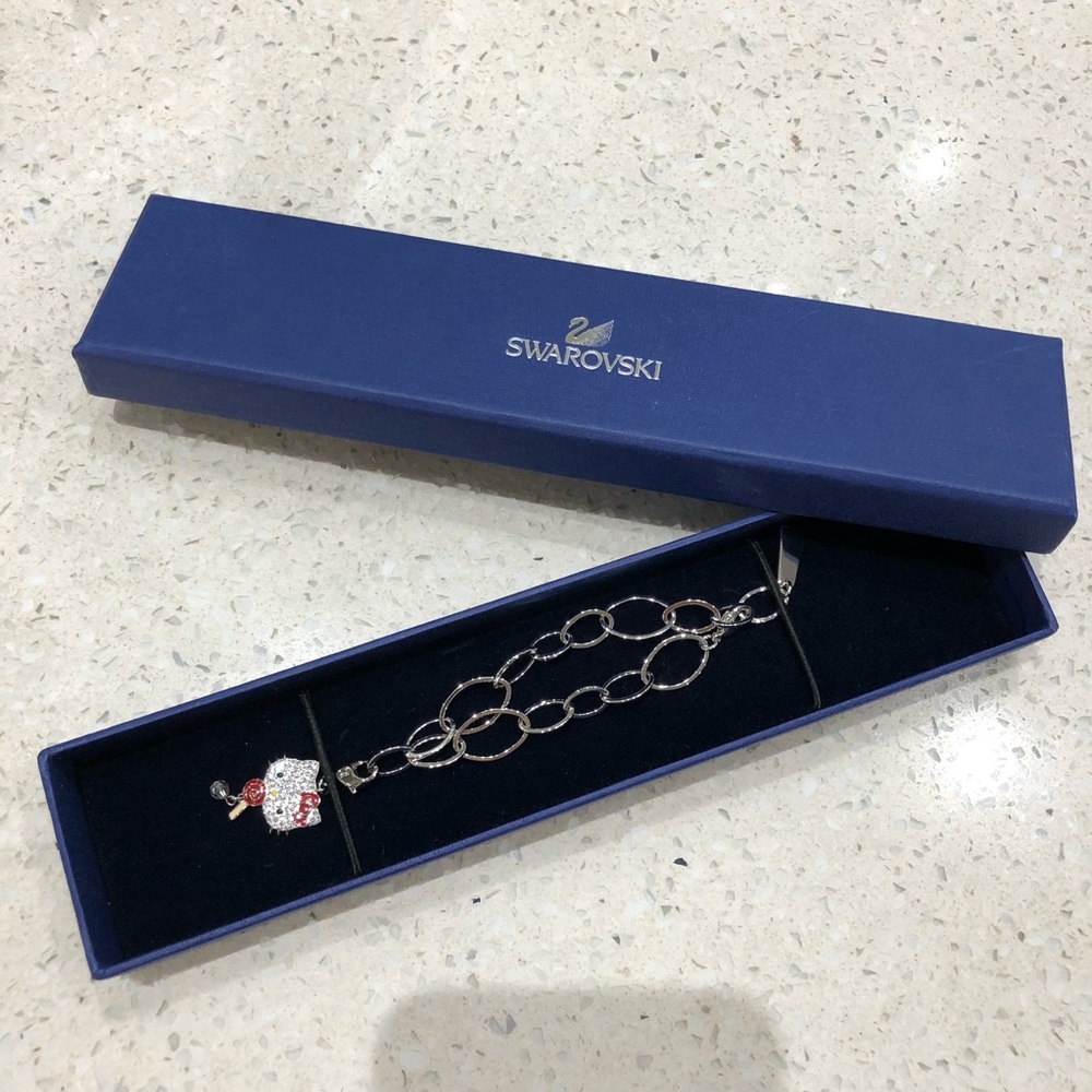 Hello Kitty Swarovski link bracelet